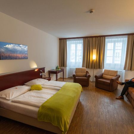 Stadthotel فايدهوفين أن دير تايا المظهر الخارجي الصورة